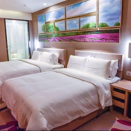 Lavande Hotel Zhuhai Tang University City Exteriör bild