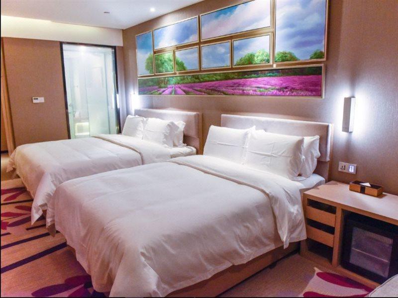Lavande Hotel Zhuhai Tang University City Exteriör bild